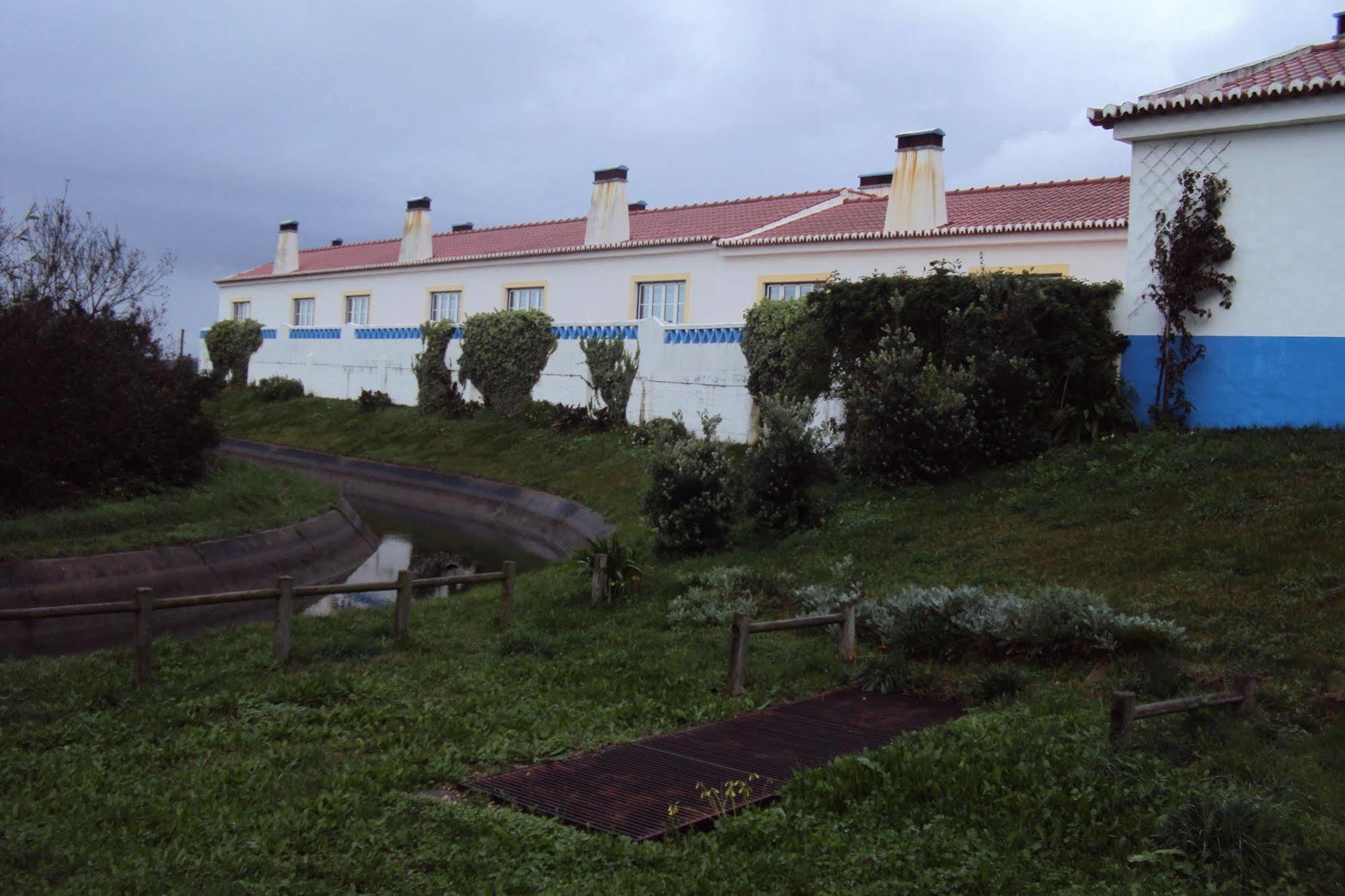 Apartamentos Canal Da Agua Odeceixe Eksteriør bilde