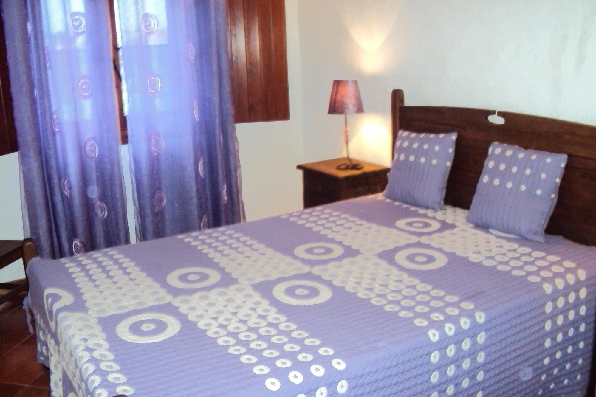 Apartamentos Canal Da Agua Odeceixe Eksteriør bilde