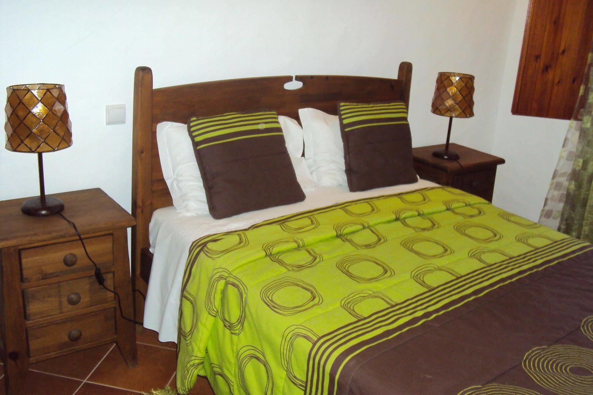 Apartamentos Canal Da Agua Odeceixe Eksteriør bilde